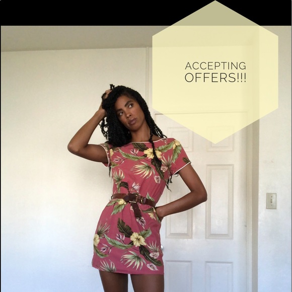 Vintage dresses!!! Lots of them. Make an offer!! - Picture 1 of 1